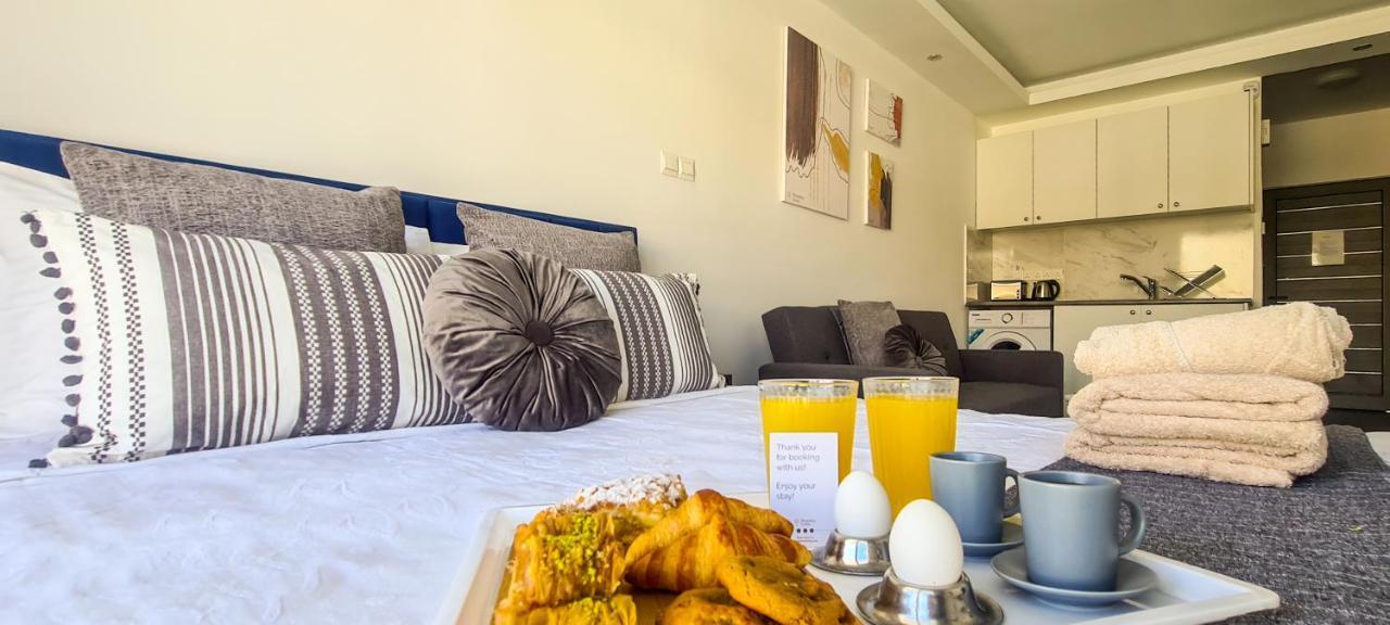 파포스 Phaedrus Living: Seaside Luxury Flat Athina 116 아파트 외부 사진