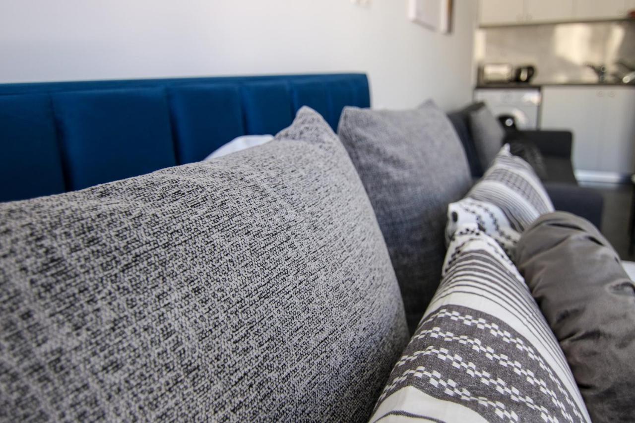 파포스 Phaedrus Living: Seaside Luxury Flat Athina 116 아파트 외부 사진